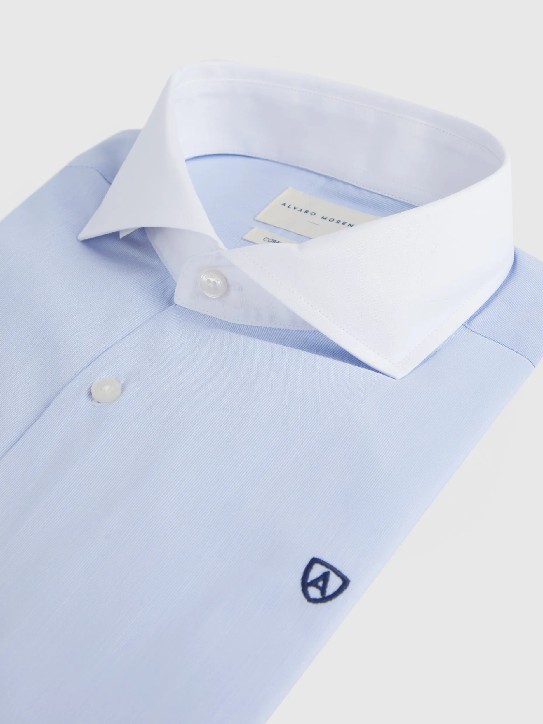 CAMISA MIL RAYAS C. BLANCO CELESTE