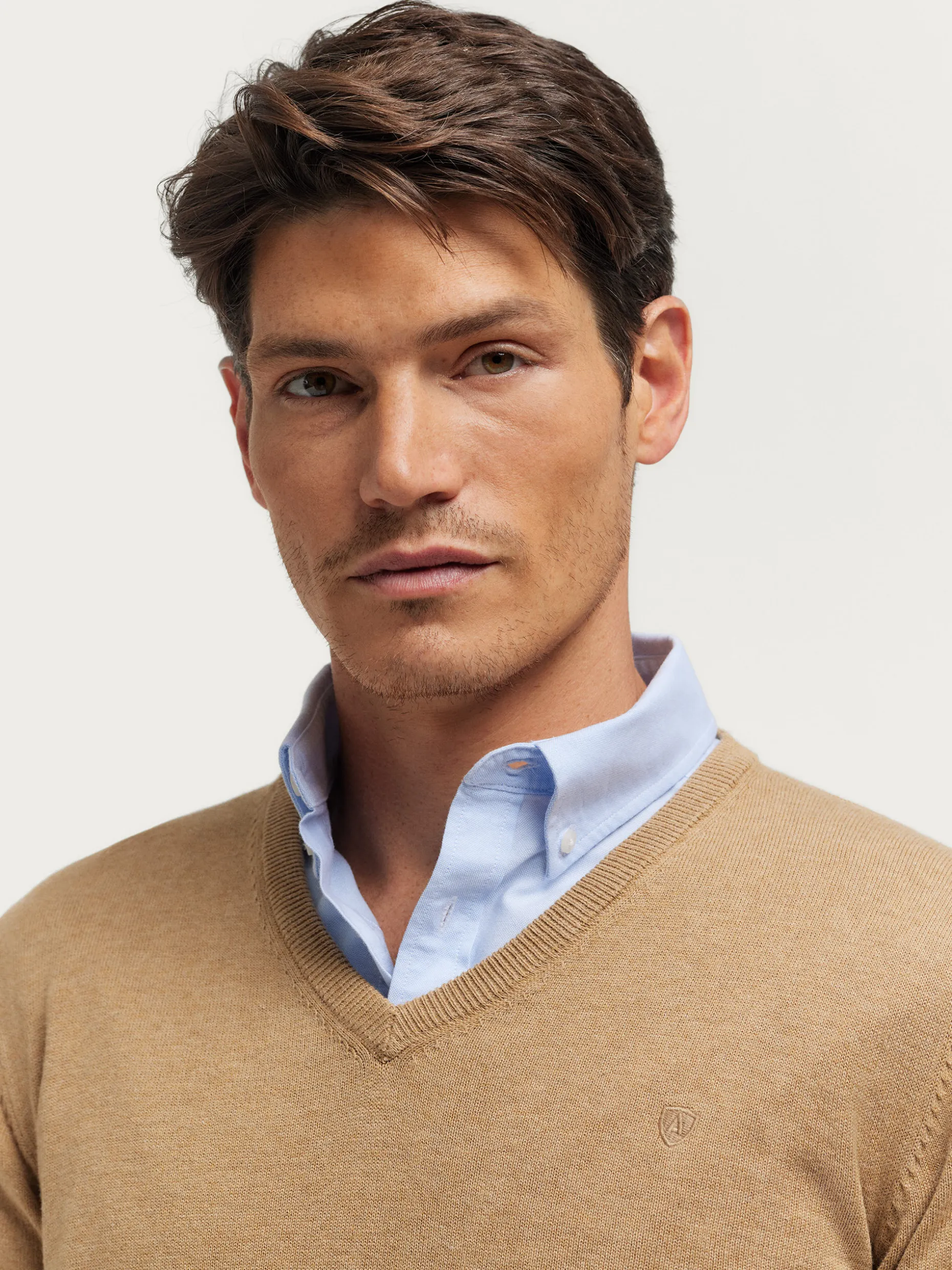 JERSEY V-NECK TRENDY CAMEL