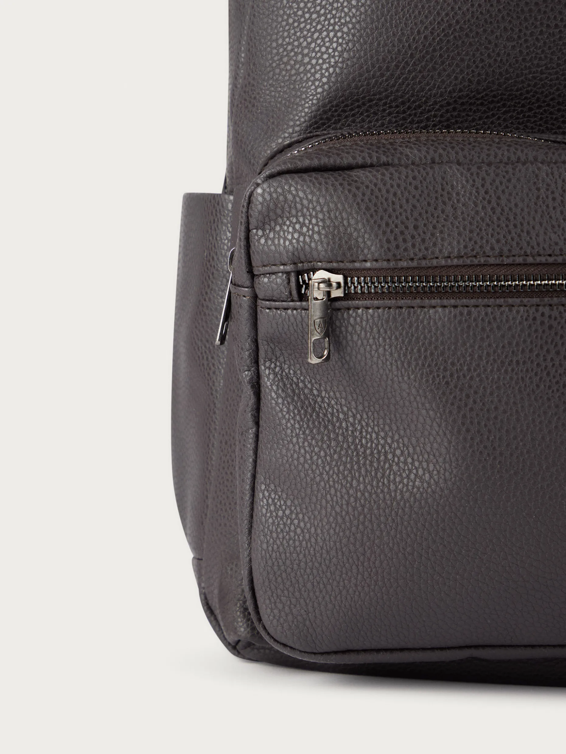 MOCHILA ROCCO MARRÓN